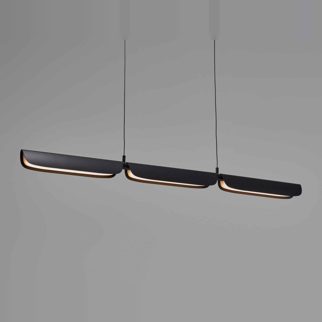 Flo Pendant PL3 by Seed Design, studio shot