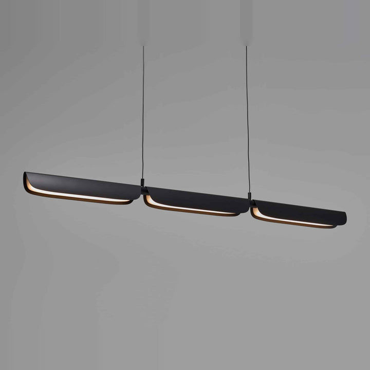Flo Pendant PL3 by Seed Design, studio shot