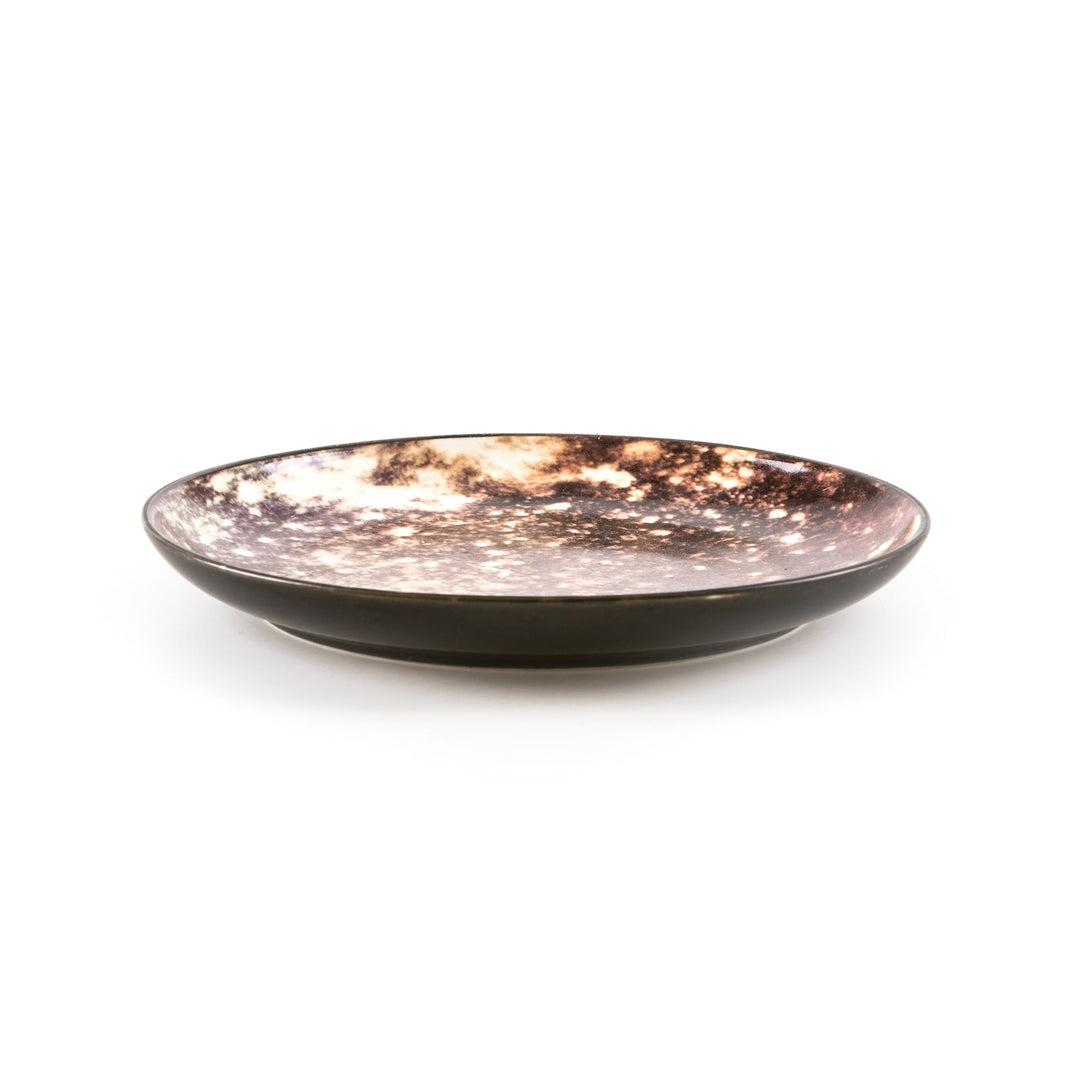 Seletti Cosmic Diner Callisto Fruit/Dessert Plate, low side profile of the shallow dessert plate