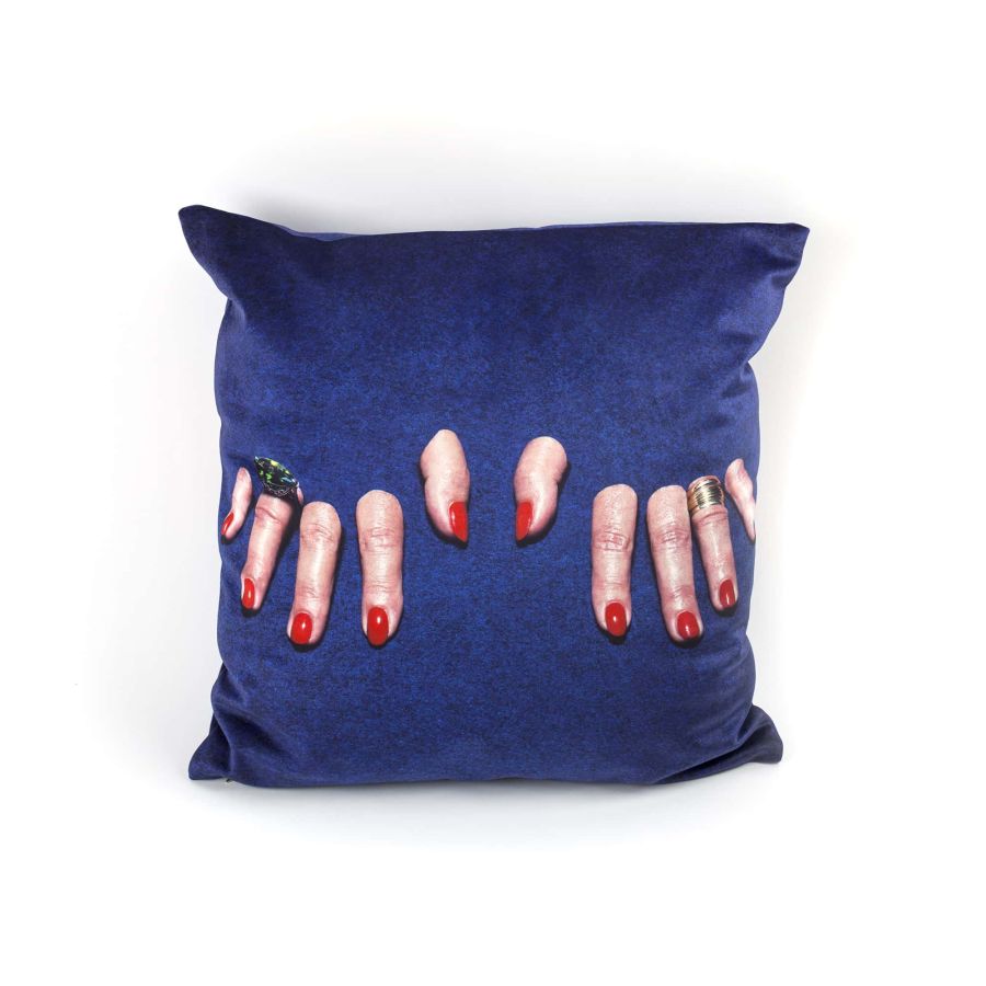 Fingers Cushion - Bayte