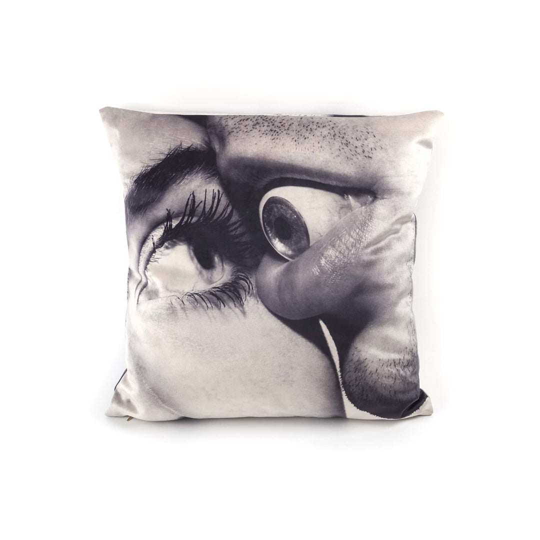 Cushion Eye &amp; Mouth