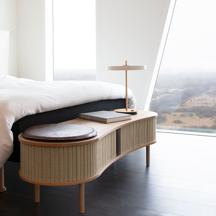 UMAGE Audacious TV bench, Oak