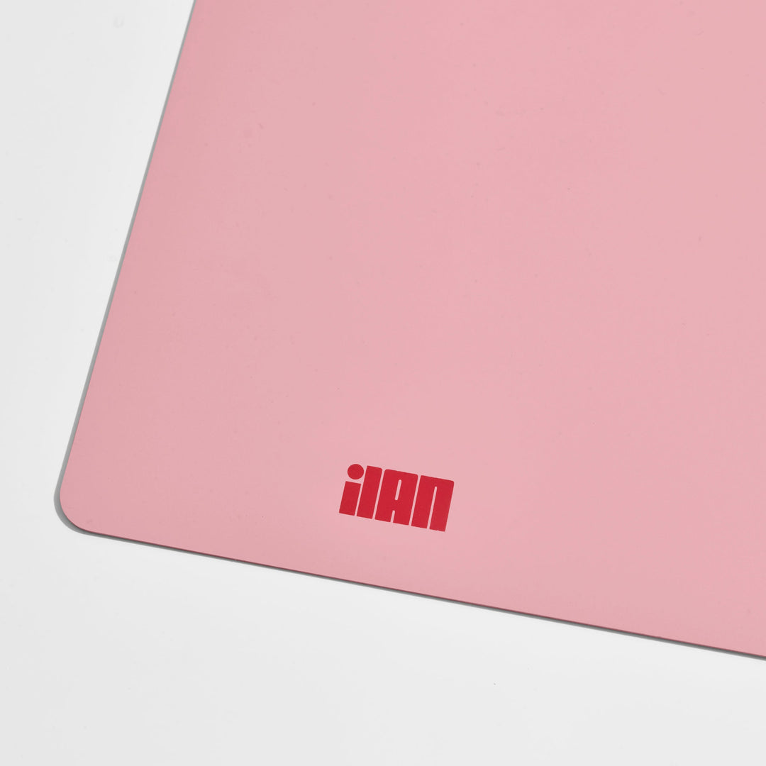 The Magnetic Clipboard - Pink