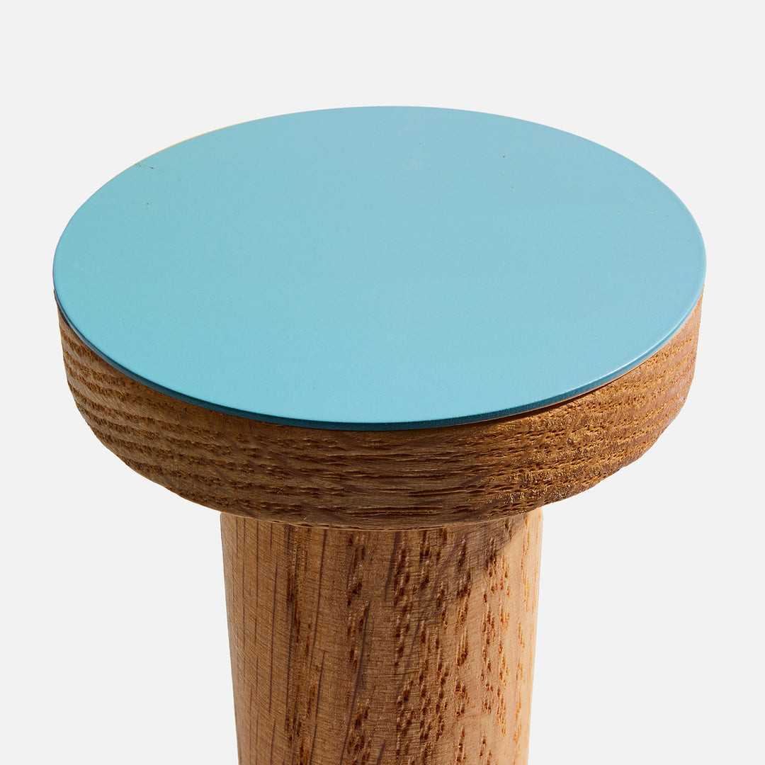 The Paper Towel Keeper - Oak/Green