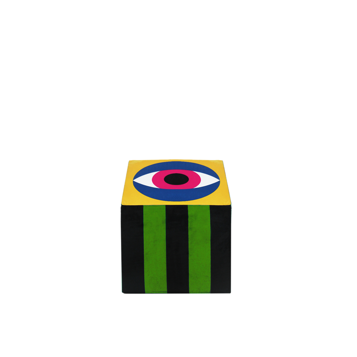 Eye Pouf