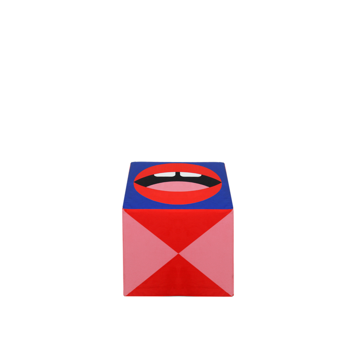 Mouth Pouf