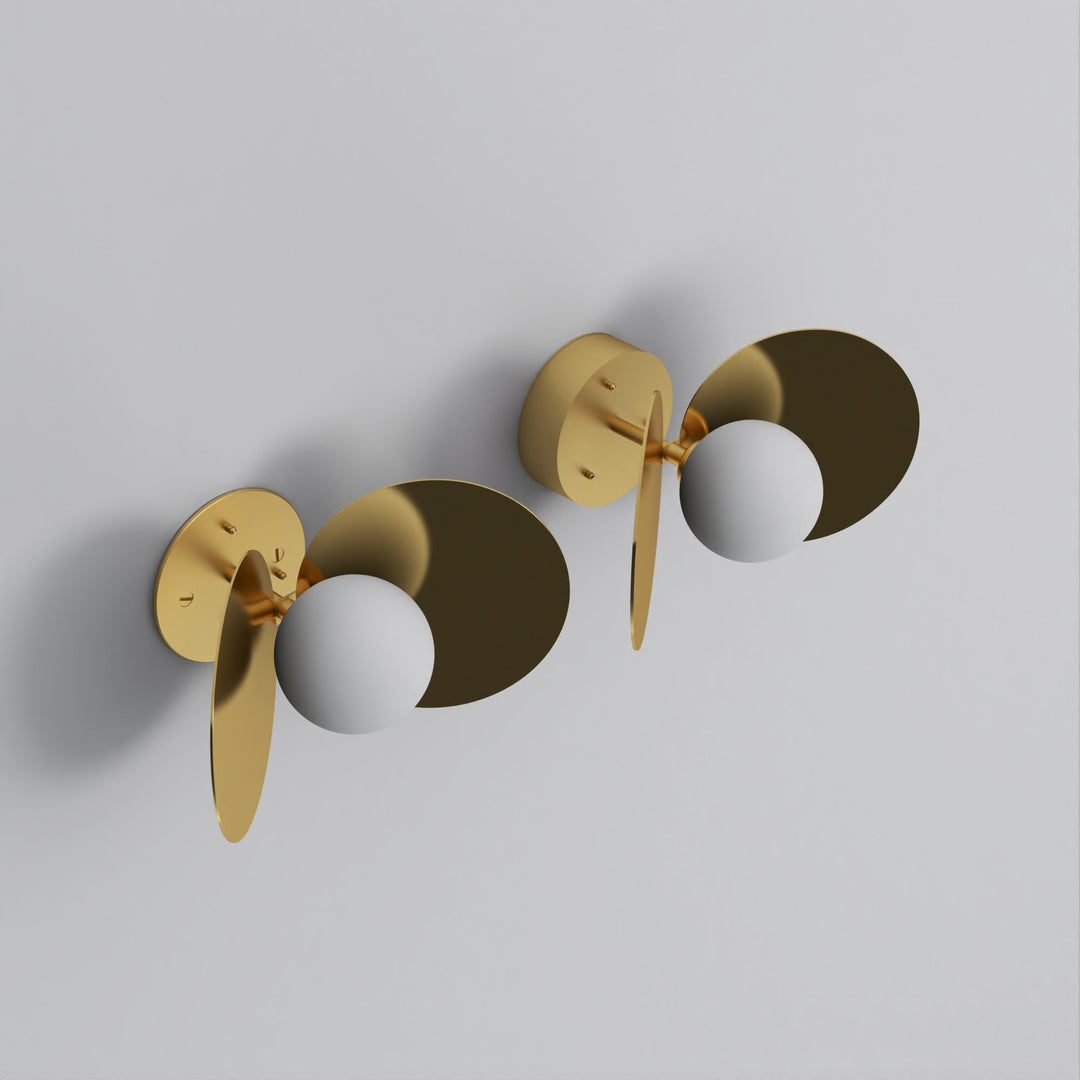 Ilios Wall Lamp