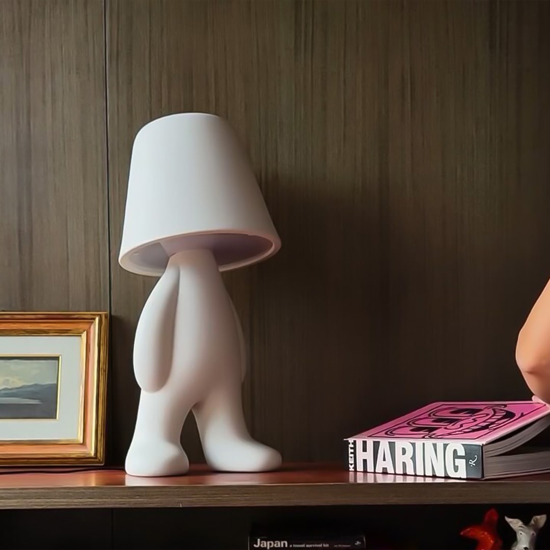 Bigger Brother Lamp Mix