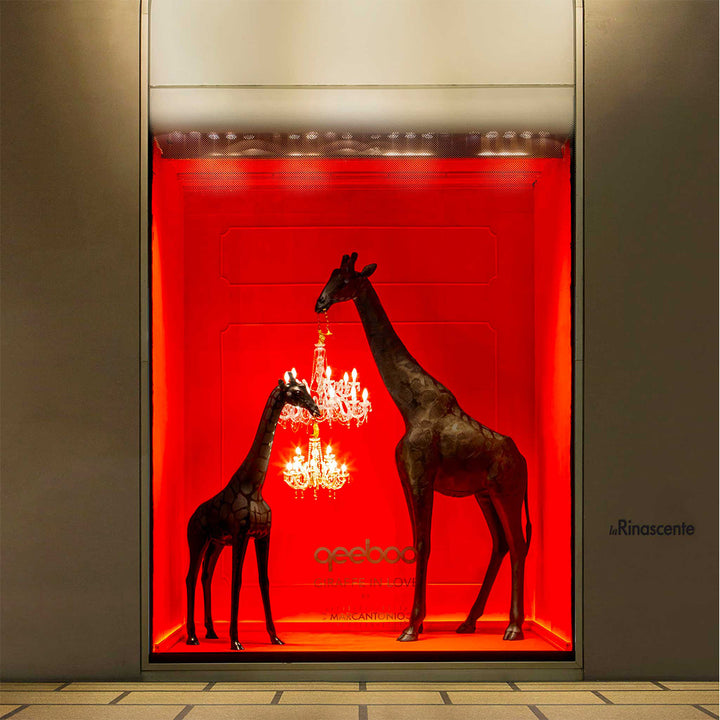Giraffe in Love XL Indoor by Qeeboo