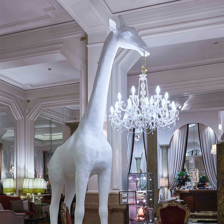Giraffe in Love XL Indoor by Qeeboo