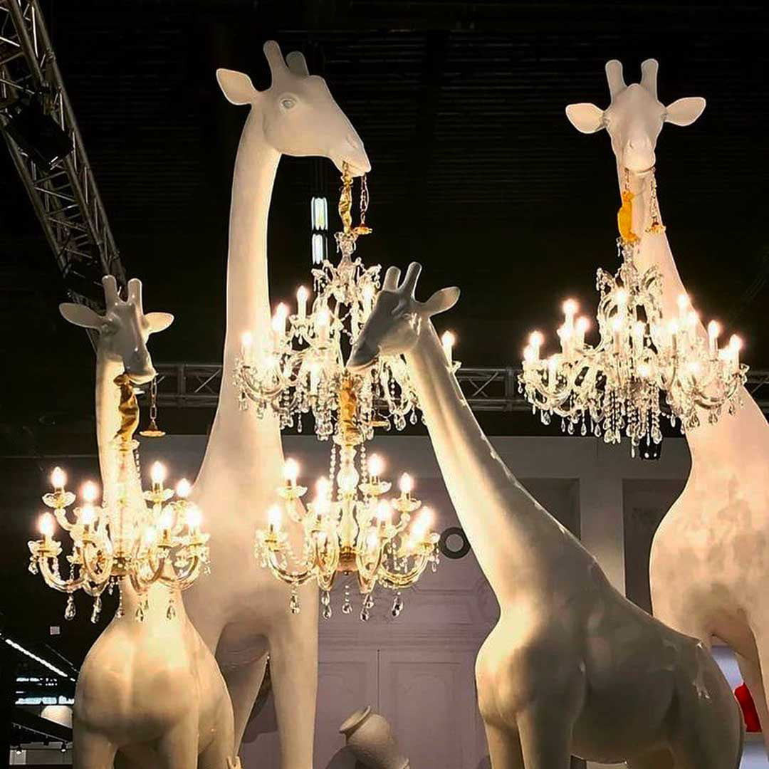 Giraffe in Love XL Outdoor by Qeeboo