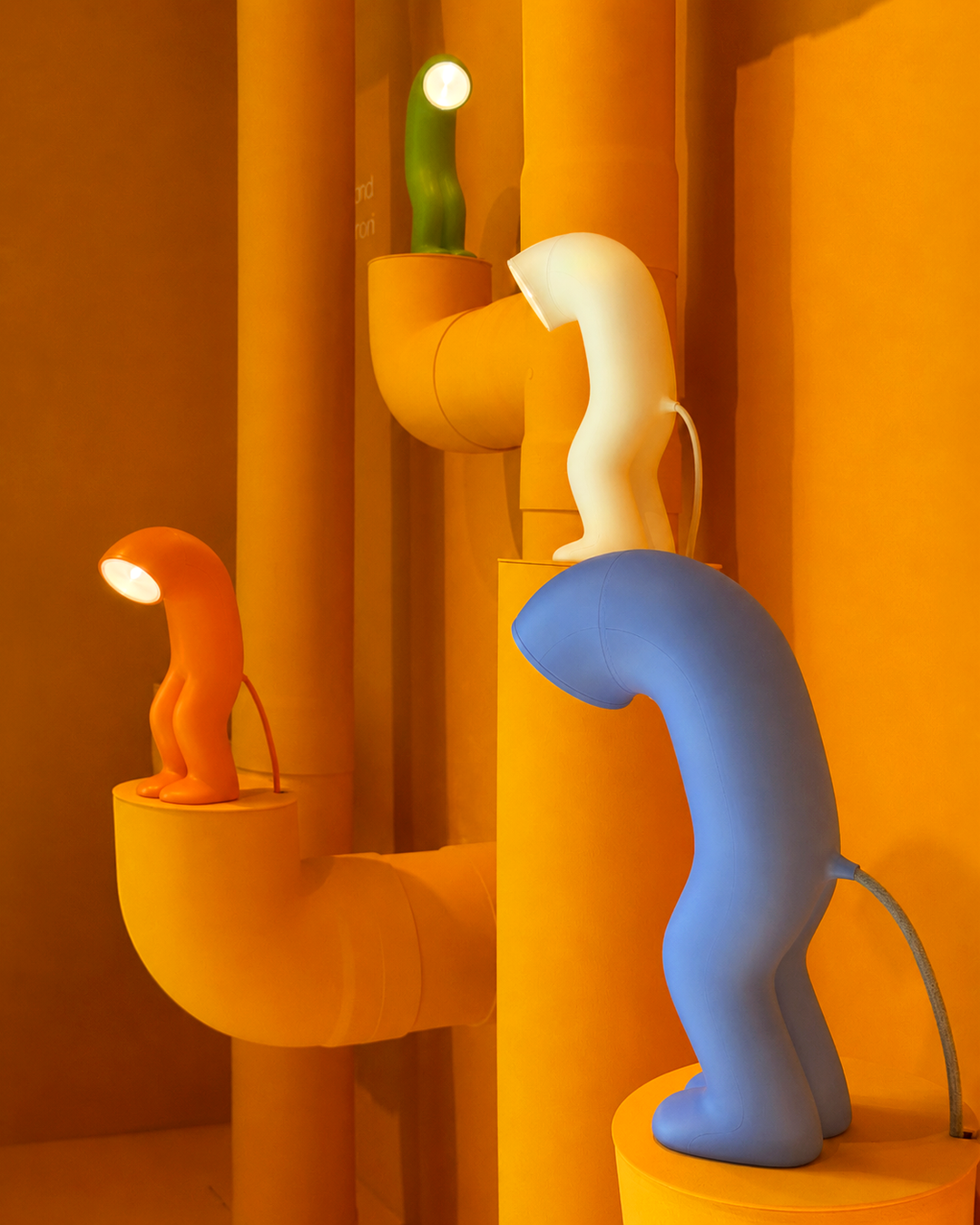 Hoodie Lamp by Qeeboo
