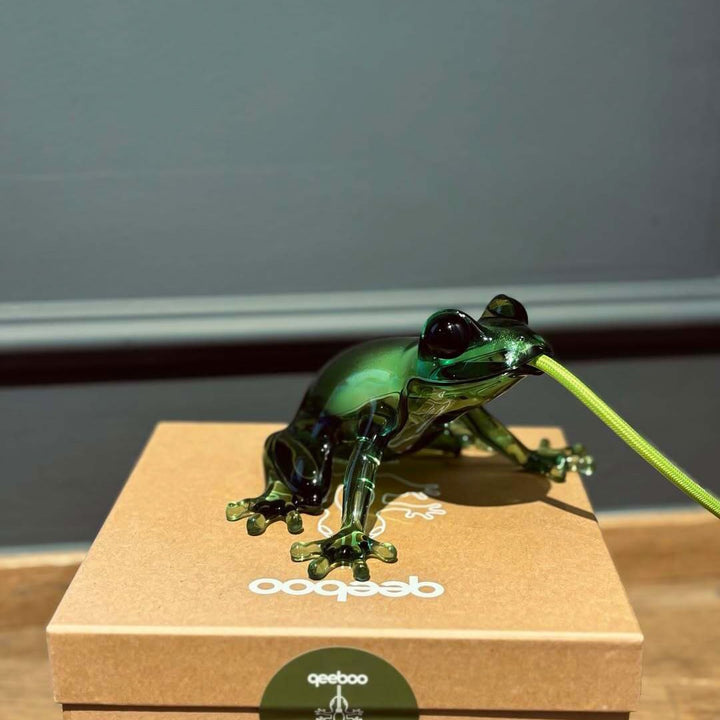 Hungry Frog Lamp