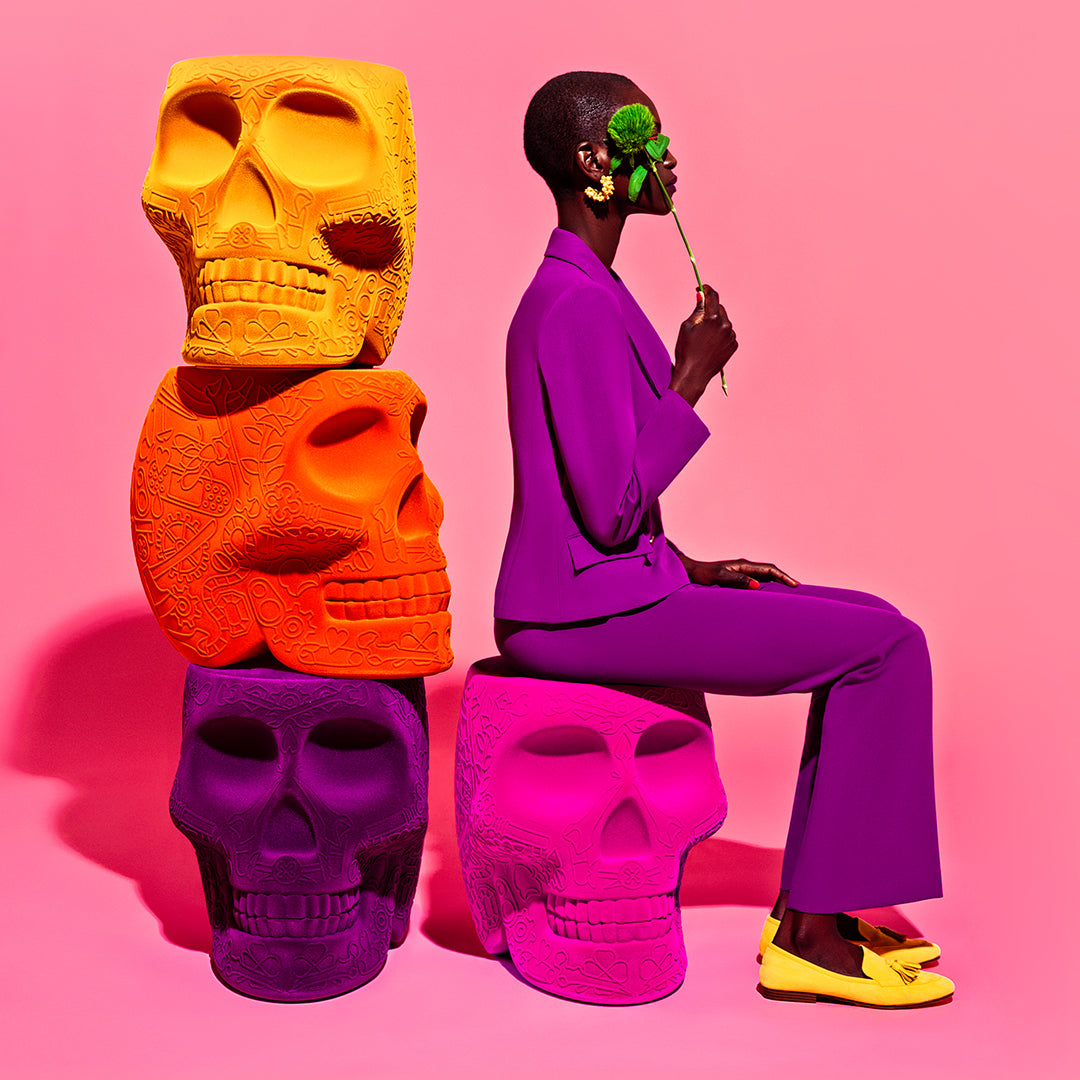 Mexico Stool and Sidetable Velvet Finish