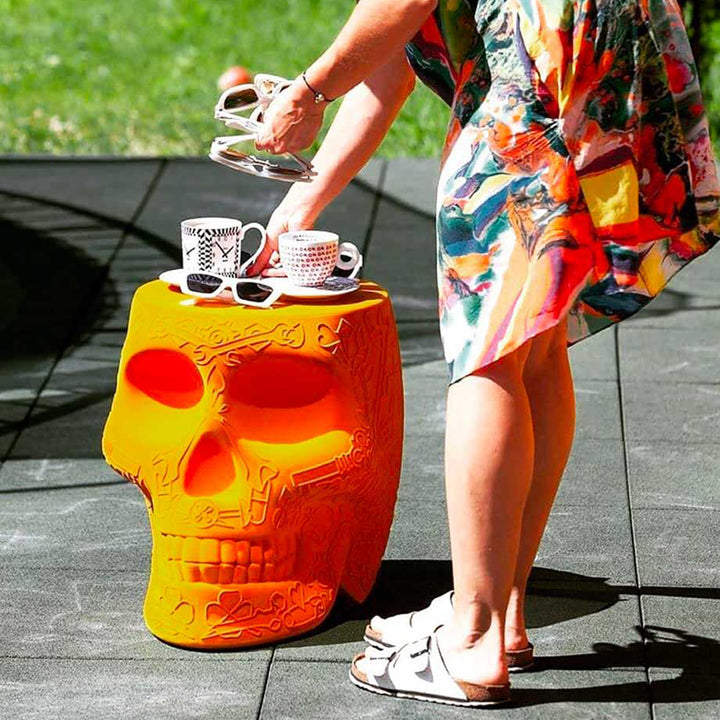 Mexico Stool and Sidetable Velvet Finish