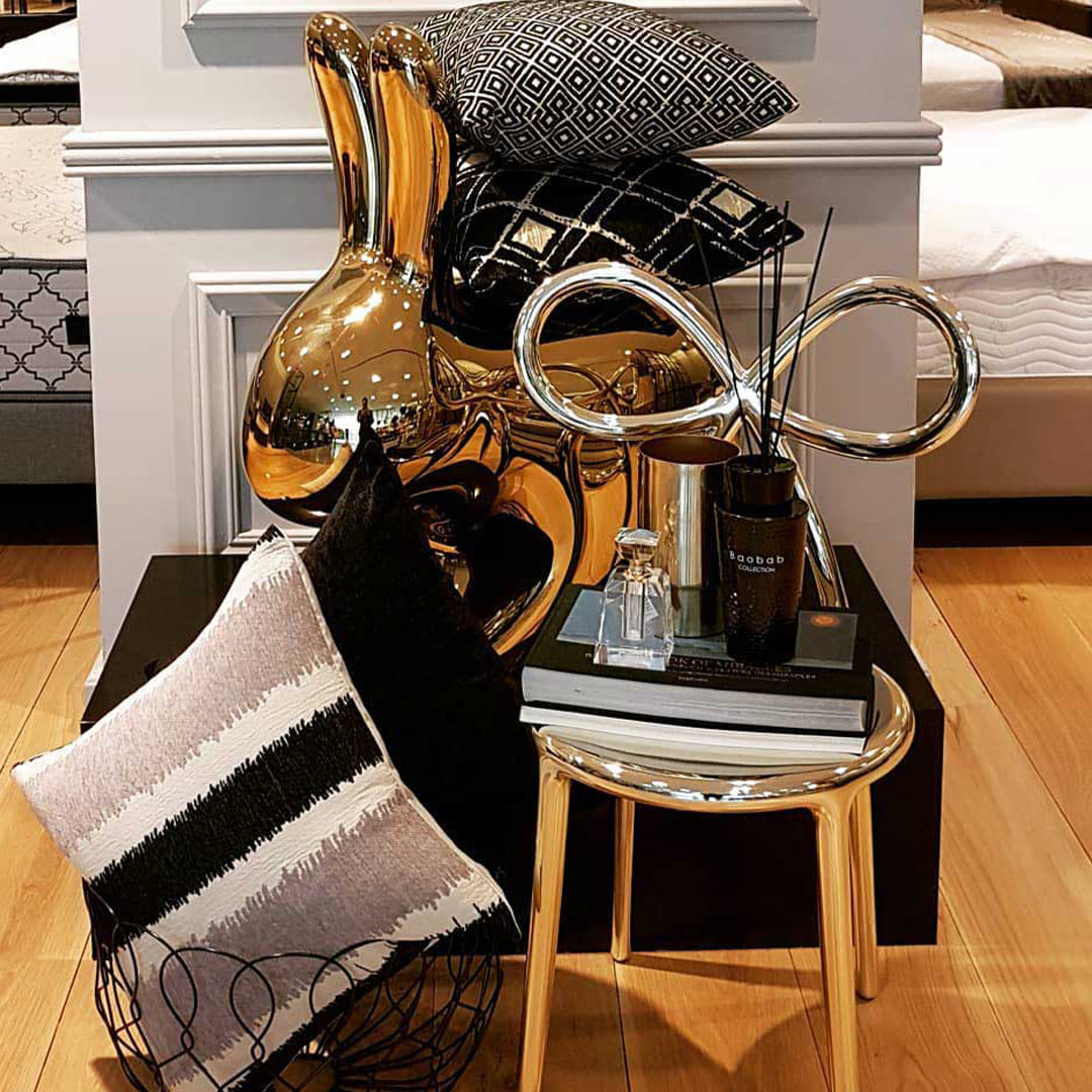 Ribbon Chair Metal Finish