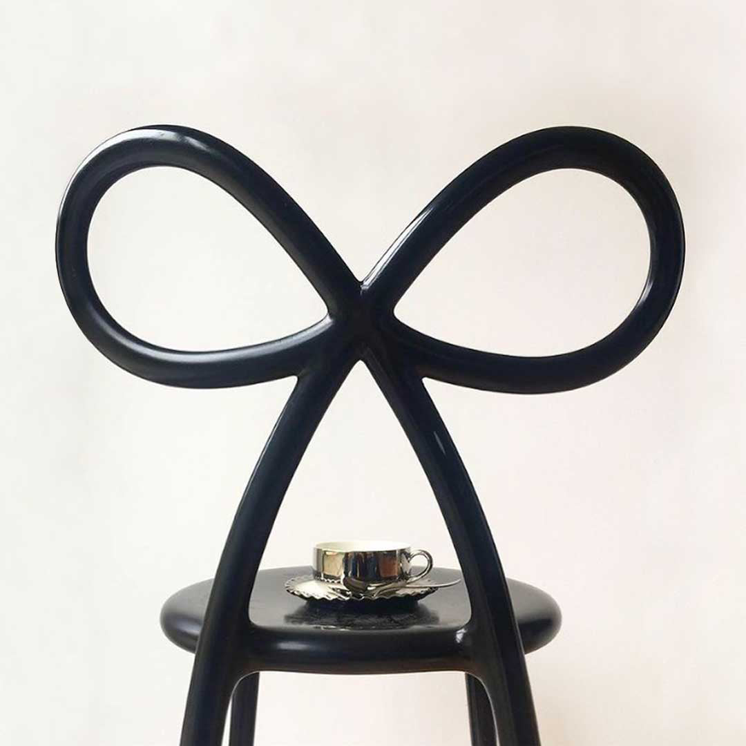 Ribbon Chair