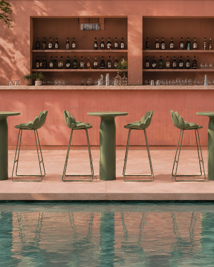 Toto High Table Diam 70cm Integrated Durat Top by Qeeboo