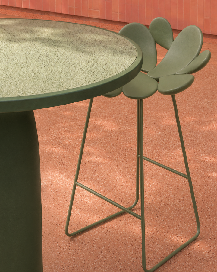 Toto High Table Diam 70cm Integrated Durat Top by Qeeboo