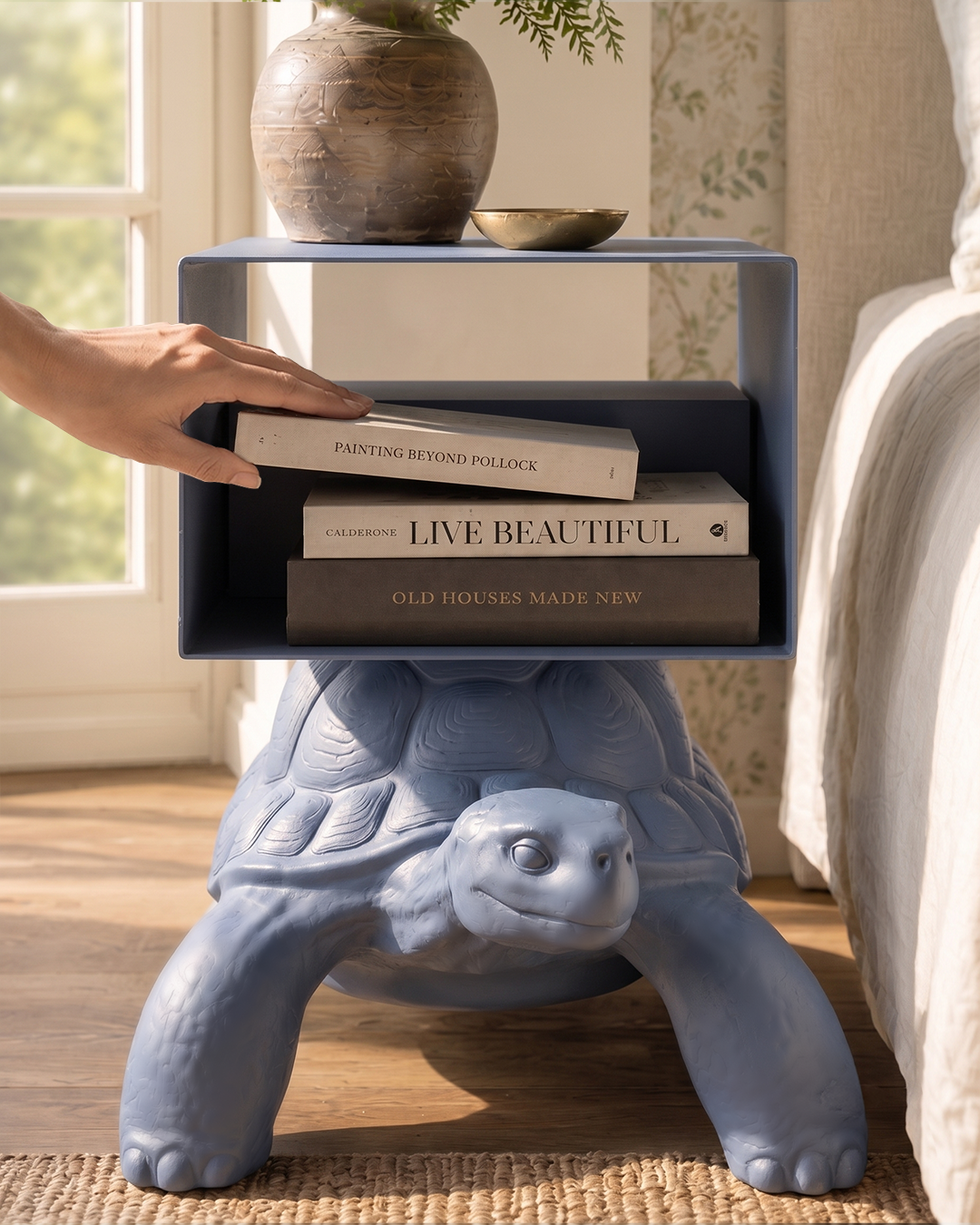 Turtle Carry Bed Table by Qeeboo