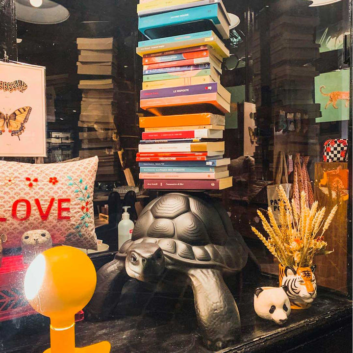 Turtle Carry Bookcase by Qeeboo