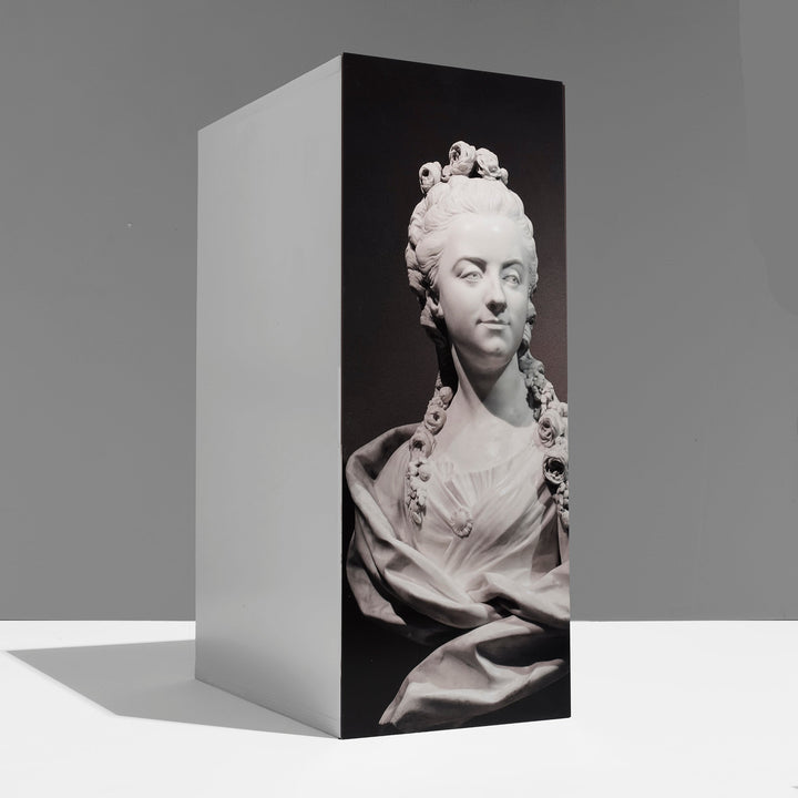 The Apple Box - Genevieve - The Photography Series - ABS Ilan Rubin