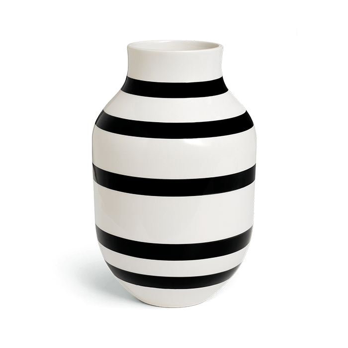 Kähler Omaggio Vase, Black, H: 12.2"